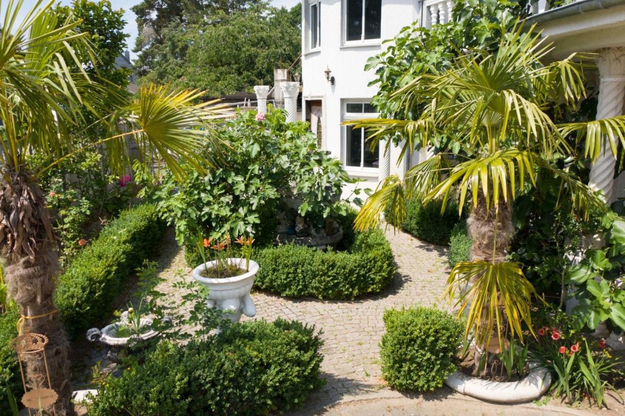 In Villa