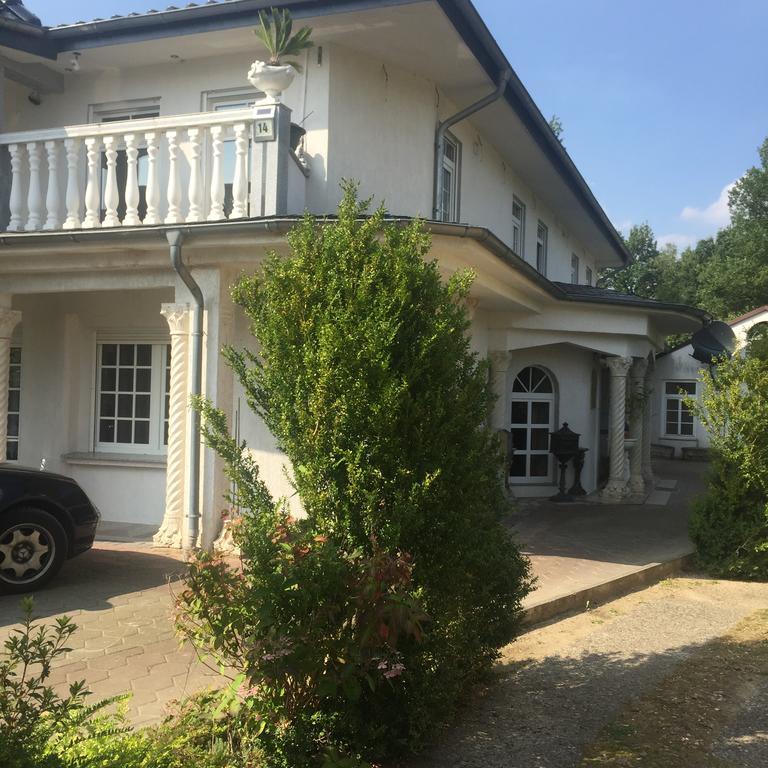 Villa In