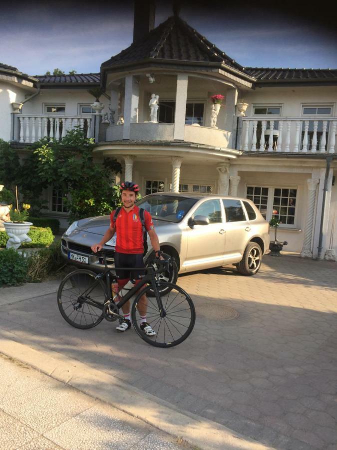 In Villa *